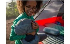 Therm-a-Rest Air Head Yellow Mountains Kissen Normal -Camping Gear Günstiges Camping Geschäft 487266 3337194