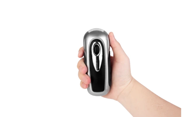 Eaxus LED Dynamo Taschenlampe 1 Eaxus LED Dynamo Taschenlampe